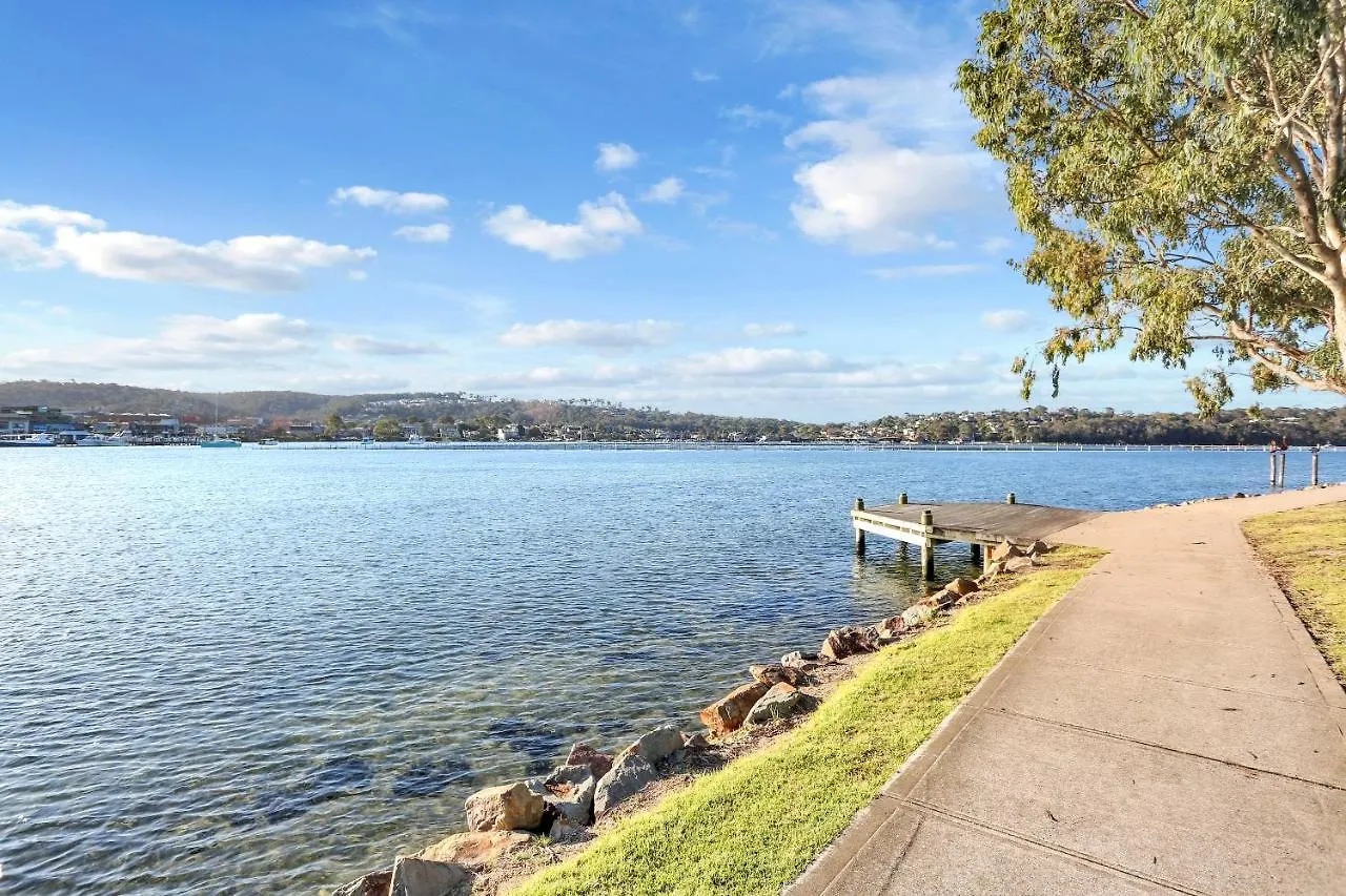 Apartment Pelican Waters Merimbula